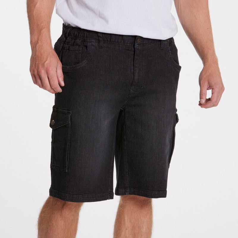 Mustat farkkushortsit